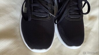 Dívčí botasky Adidas vel. 38 (stélka 23,5 cm) - 6