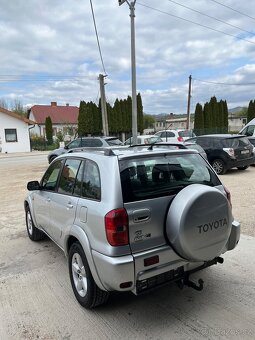 Toyota Rav4 D4-D 4x4 = 85kW, Bez korozie, Dovoz IT = - 6