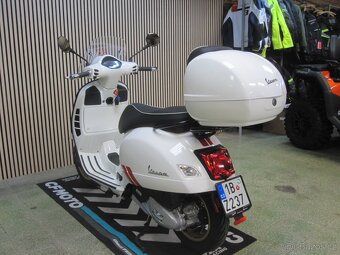 Piaggio Vespa GTS 125 Super - 6
