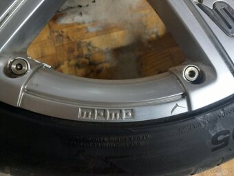 Alu kola MOMO r18 5x120 - 6
