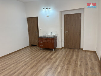 Prodej nebytový prostor, 55 m², Pardubice, ul. Bubeníkova - 6