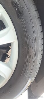 Kia Sorento/Sportage/"18"Prodám Originální sada ALU disků - 6