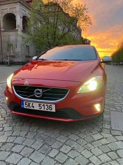 Volvo V40 r-design 2.0tdi - 6