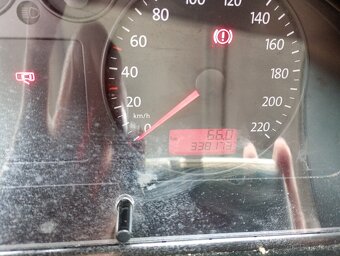 VW Transportér T5 1.9 TDI 62 kW - 6
