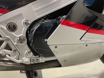 Kawasaki ZX10 - 6