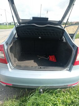 ŠKODA OCTAVIA II - 6