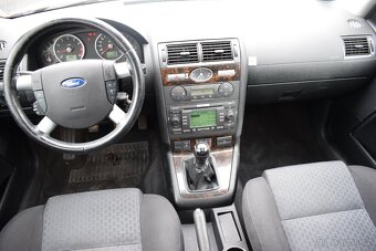 Ford Mondeo 1,8 i GHIA,PO SERVISU,BEZ KOROZE - 6