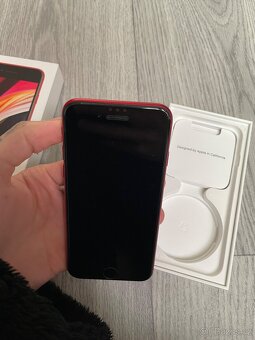 IPhone SE 2020 - 6