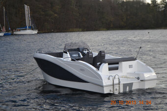 LOD KAJUTOVA BARRACUDA 545 - 6