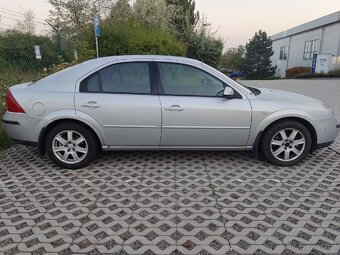 Ford Mondeo 2.0 107kW (Benzín) - 6
