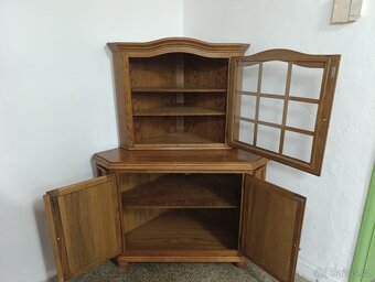 Rustikální příborník / rohová komoda + vitrína, masív - 6