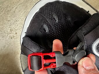 Lyžařská helma 56-57cm - 6