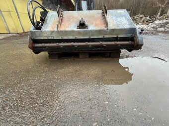 Sypač na sůl/ kamení - 6