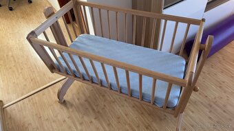 Postýlka/kolébka na kolečkách - 6