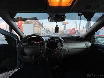 FIAT PUNTO ELX 1.2 8V benzín 2001 - 6