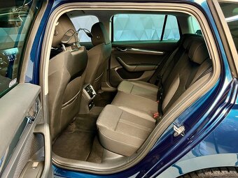 ŠKODA Octavia Combi Style 2,0 TDI 110 kW DSG - 6