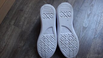 Atraktivní velmi lehké CONVERSE v.41 - top stav - 6