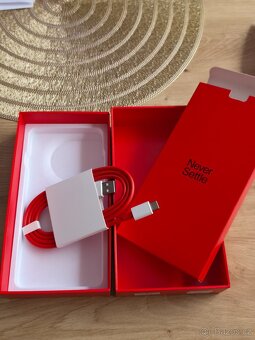 OnePlus 13R 5G 12GB/256GB Astral Trail - 6