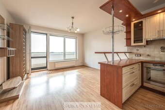 Prodej světlého 2+kk 48m2 plus balkon 6m2 a garážové stání, - 6