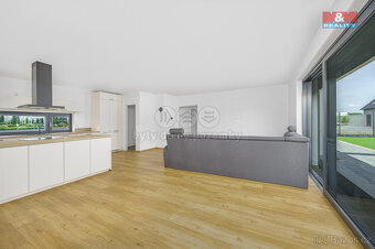 Prodej rodinného domu, 128 m², Srch, ul. Okrajová - 6