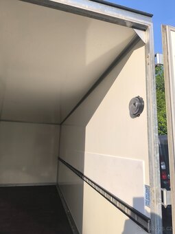Skříňový Termo vlek 3000kg - 6