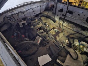 Ford Escort mk3 kastle - 6