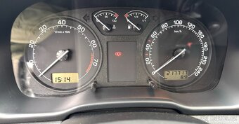 Škoda Octavia Tour 1.6 MPI 75Kw - 6