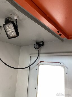 CNC obráběcí centrum INTOS VOC 1000 - 6