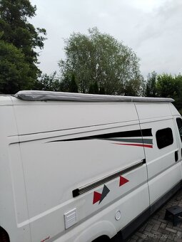 Obytná dodávka Peugeot Boxer 2,2 - 6