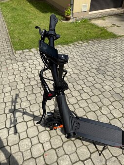 Elektrická koloběžka 2000W, 60V, 18Ah - 6