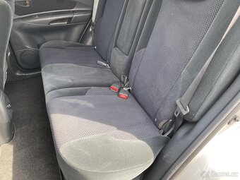 Hyundai Tucson 2.0CRDi ,  103 kW nafta, 2007 - 6