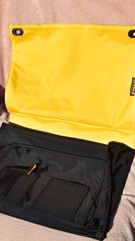 Taška, Knihy Digitální market. strategie,Kursbuch Deutsch - 6