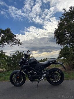 Yamaha mt 125 - 6