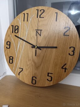 Různé hodiny dub, jasan. - 6