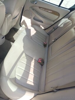 Jaguar X-Type, 2.5V6, benzín - 6