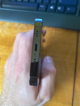 iPhone 13 Pro 128GB graphite, pěkný stav, 6 měsíců záruka - 6