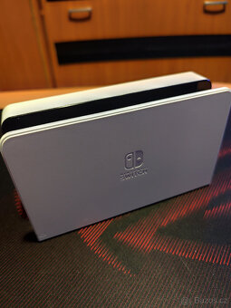 Nintendo Switch OLED White - 6