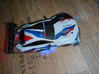 Prodám nové RC drift auto BMW 1:24 - 6