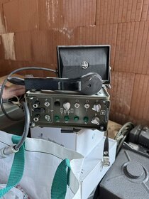 Vojenská vysílačka radiostanice - 6
