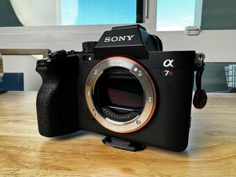 Sony Alpha A7R V tělo - 6
