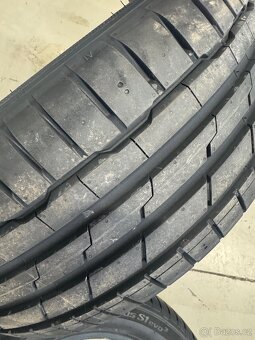 Hankook VentusS1 225/50 ZR18 - 6
