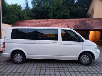 VW T5 Caravelle 2.5TDI - 6