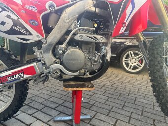 Honda CRF 250R - 6