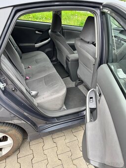 Toyota Prius 1.8 Hybrid - 6