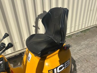 Prodám minibagr JCB 8008 CTS - 6