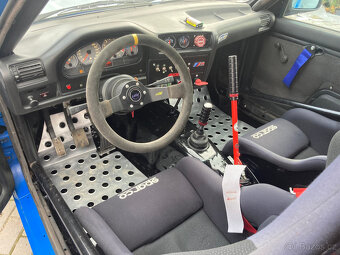 BMW E30 coupe s motorom S62B50 V8 - 6