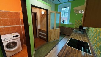 Prodám dvojbyt o rozloze117m2 rozdělěn na 1+1 a 2+1 - 6