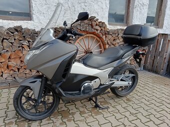 NC 750 D Integra - 6