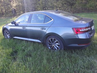 Škoda Superb III L&K 4x4 140kW r.v. 2017 model 2018 - 6