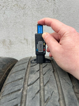 215/50R17 letní pneumatiky 2x6mm 2x5mm - 6